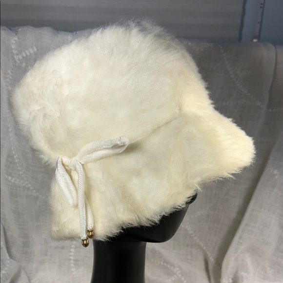 Handmade Accessories - Vintage stylish fashionable hat